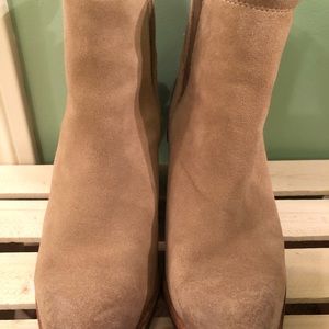 Sorel wedge boots